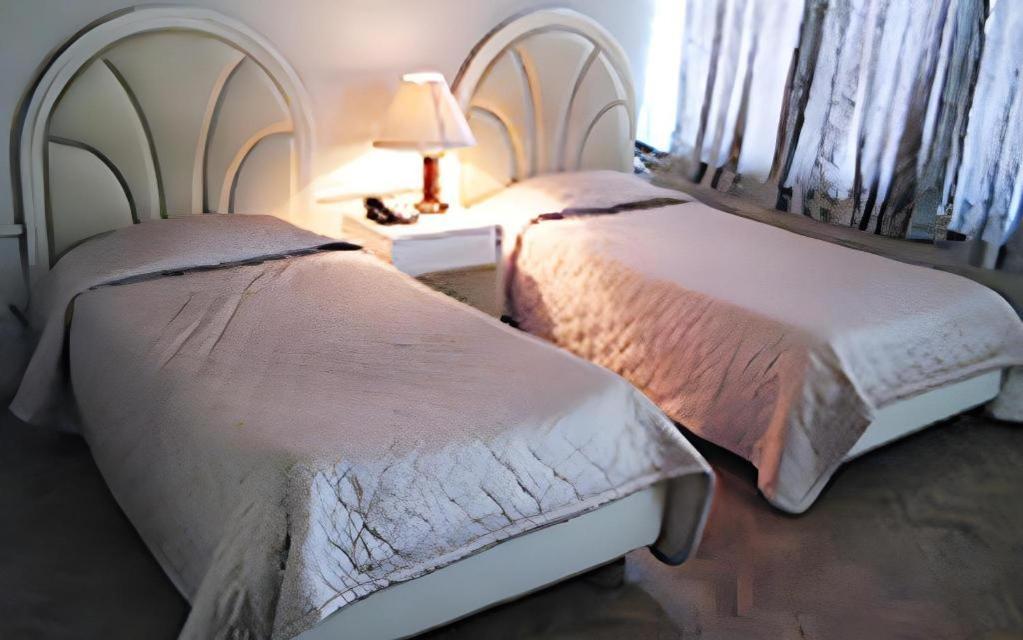 Richmond Plaza Hotel Tabok Esterno foto
