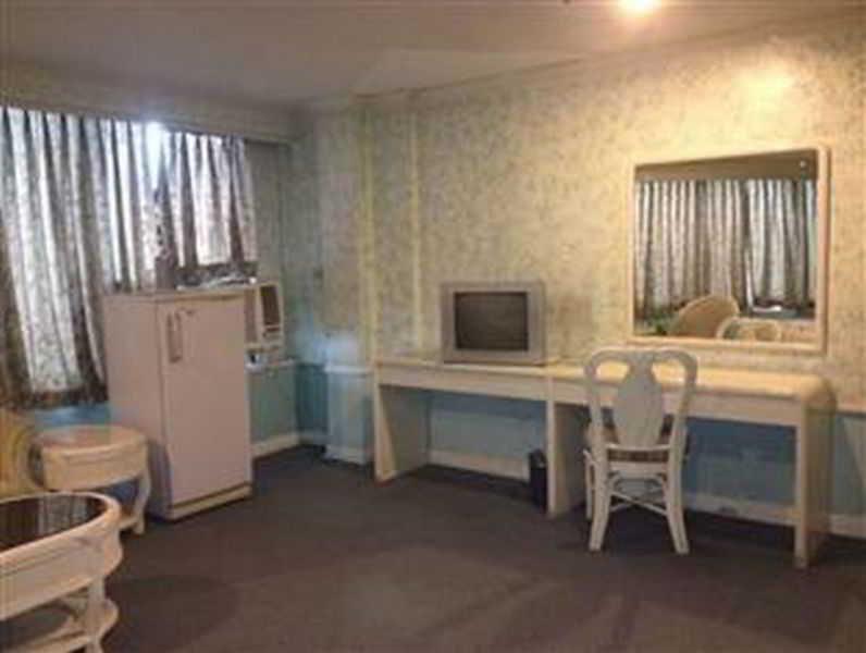 Richmond Plaza Hotel Tabok Esterno foto